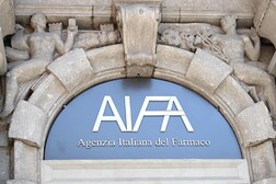 Il cda dell'Aifa approva la rimborsabilità di 16 farmaci