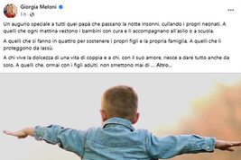 Meloni, auguri a tutti i papà, con mamma la parola più bella