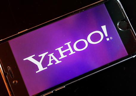 Esperto, da furto Yahoo! database relazioni mondo © AP