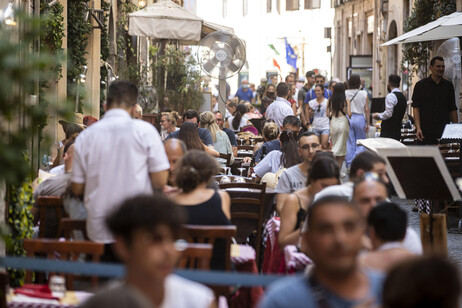 Un ristorante a Ferragosto