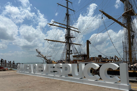 'Goodbye Darwin', l'Amerigo Vespucci saluta l'Australia