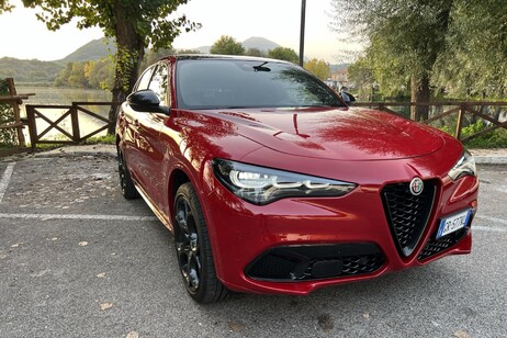 Alfa Romeo Stelvio Tributo Italiano