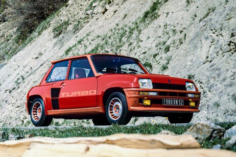 La Renault 5 Turbo stupisce da 44 anni