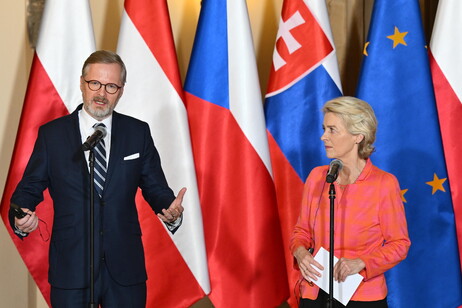 Von der Leyen, 'dieci miliardi per alluvioni in Europa Centrale'