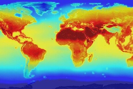 Lo studio dei cambiamenti climatici ha bisogno di modelli matematici accurati (fonte: NASA)