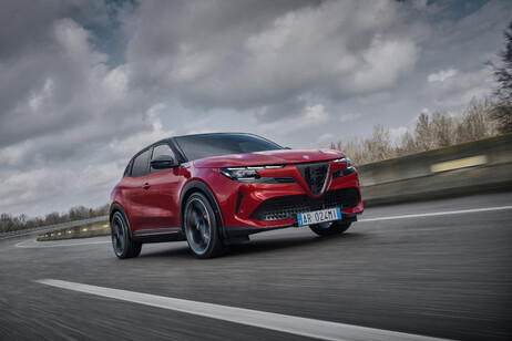 Alfa Romeo inizia il 2025 nel segno di Junior