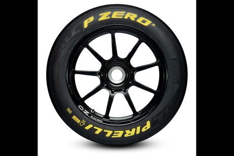 Pirelli presenta il P Zero DHG per le competizioni