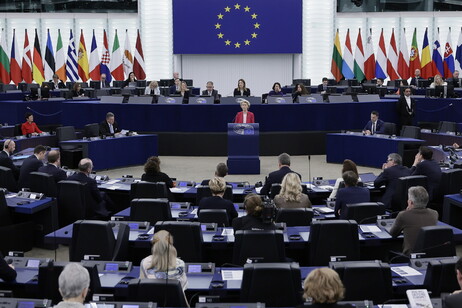 Parlamento europeo, "pronti a collaborare sul caso Huawei"