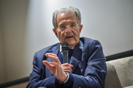 Prodi vede la delegazione del Partito democratico all'Europarlamento
