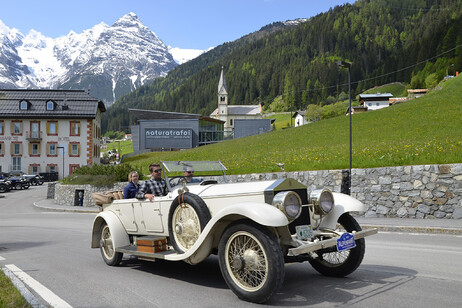 Asi, un evento per celebrare i 200 anni dello Stelvio