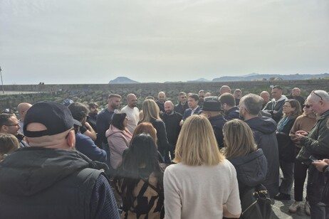 Giuseppe Conte incontra i cittadini