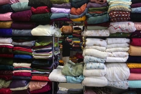 People shop ahead of Eid al-Fitr holiday in Srinagar