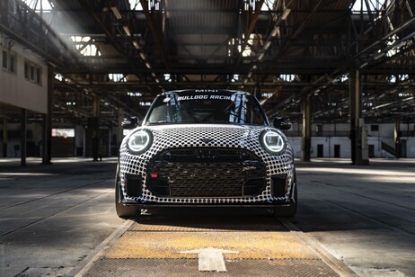Mini John Cooper Works per la 24 Ore del Nürburgring 2025