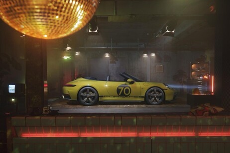Nuova Porsche 911 Spirit 70