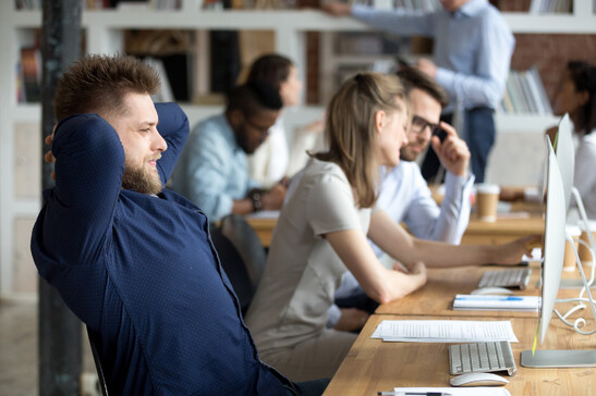 Un ambiente di lavoro rilassato foto iStock.
