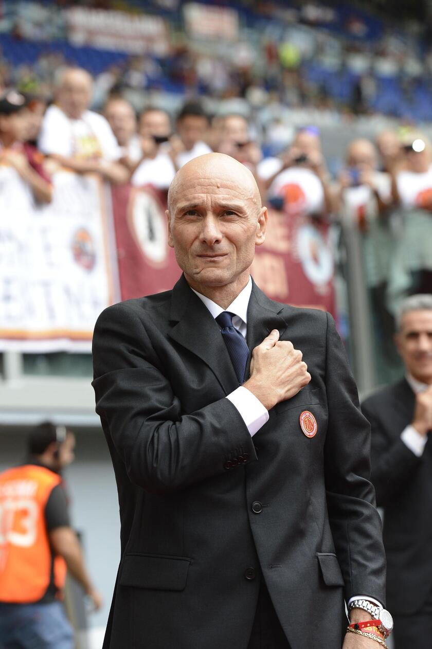 CALCIO: 'HALL OF FAME ', ROMA PREMIA SUOI PRIMI 11  'IMMORTALI ' - RIPRODUZIONE RISERVATA