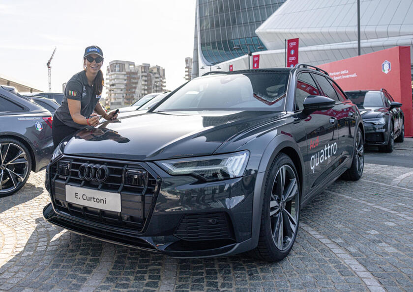 Tecnologia ed eleganza Audi a disposizione dei campioni Fisi © ANSA/Audi