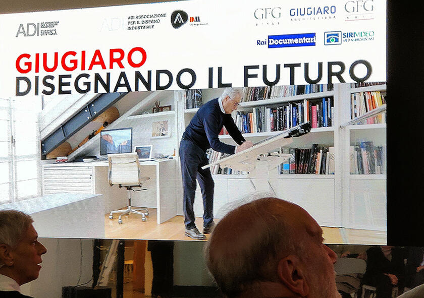 Giorgetto Giugiaro, l 'uomo che ha rivoluzionato il design dell 'auto - RIPRODUZIONE RISERVATA