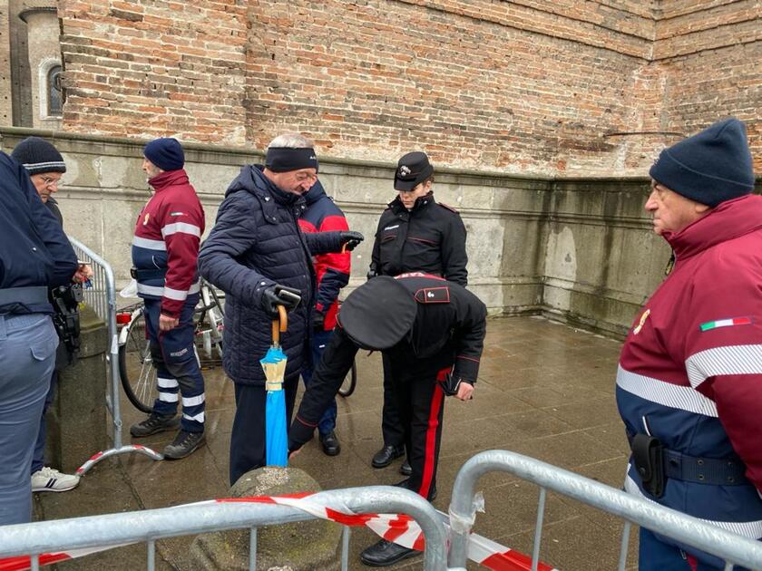 Funerali Giulia: iniziato ingresso al varco di polizia - RIPRODUZIONE RISERVATA