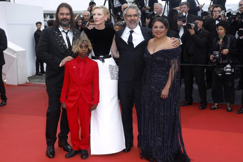 Warwick Thornton, Aswan Reid, Cate Blanchett, Wayne Blair e Deborah Mailman © ANSA/EPA