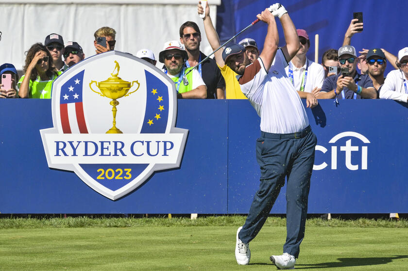 >>>ANSA/ RYDER CUP: L 'EUROPA UNITA IN FUGA, LO SHOW CONTINUA - RIPRODUZIONE RISERVATA