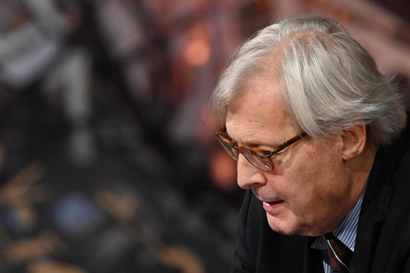 Sgarbi indagato per furto beni culturali per dipinto di Manenti - RIPRODUZIONE RISERVATA