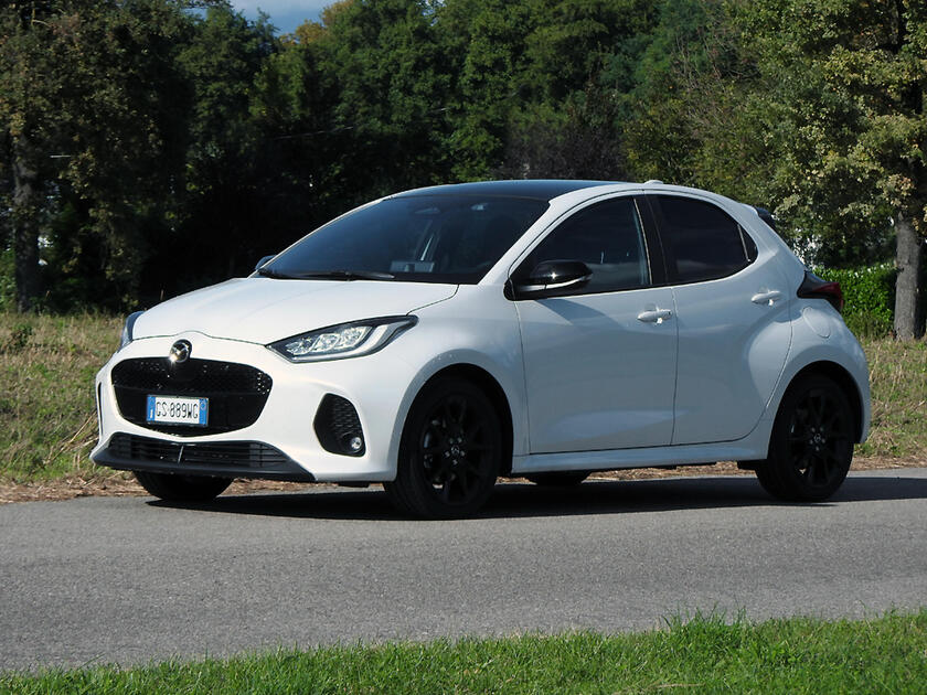 Mazda2 Hybrid