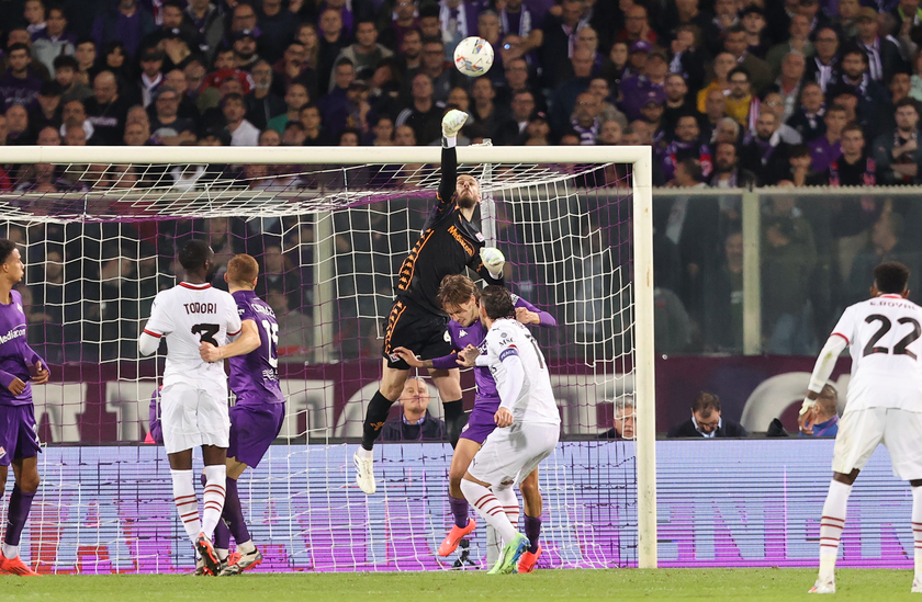 ACF Fiorentina Vs AC Milan