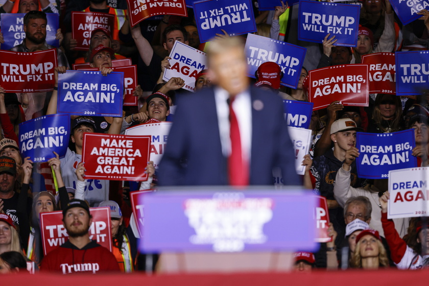 Donald Trump Campaigns in Milwaukee, Wisconsin 