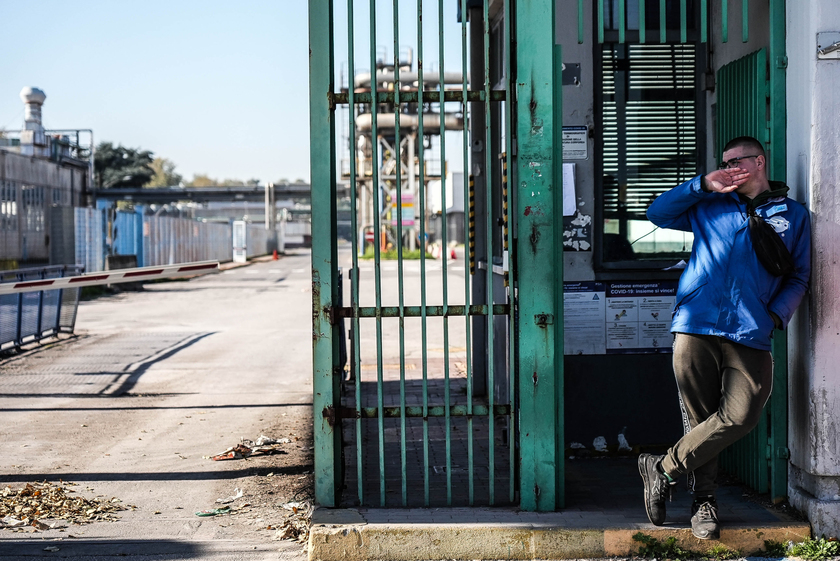 Stellantis: protesta lavoratori Trasnova a Pomigliano