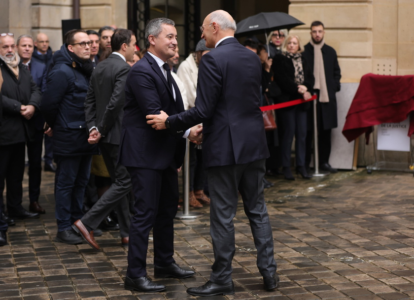 Handover ceremonies after government reshuffle in France 