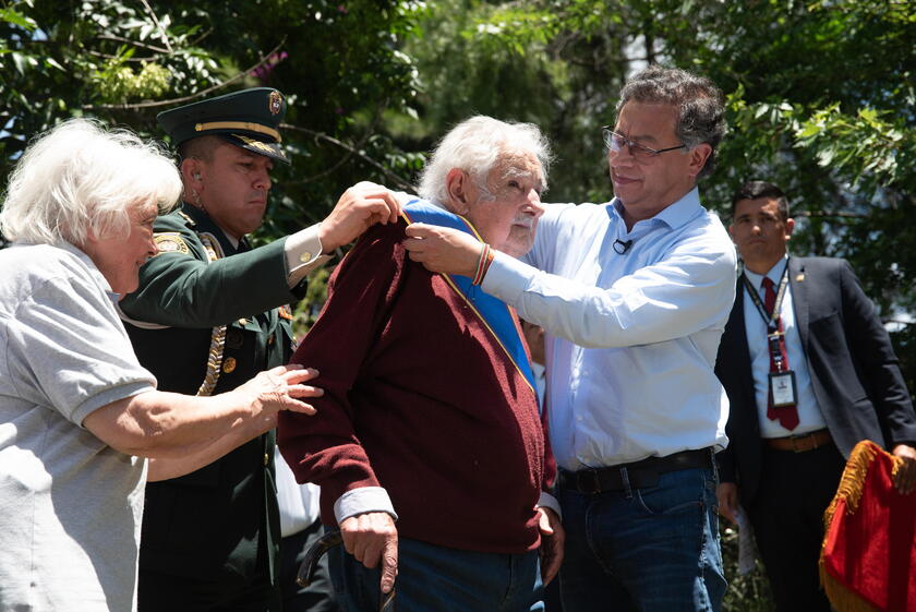 Uruguayan former President Jose Mujica awarded with Colombian Cross of Boyaca