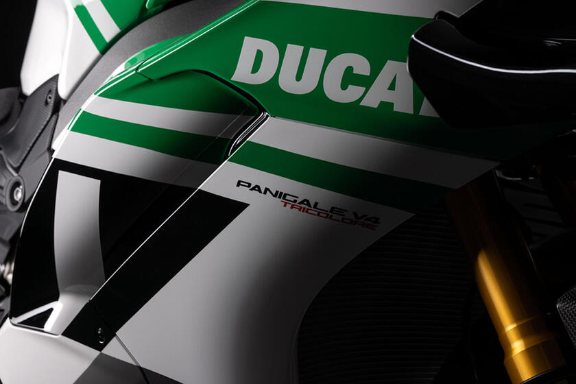 Ducati Panigale V4 Tricolore