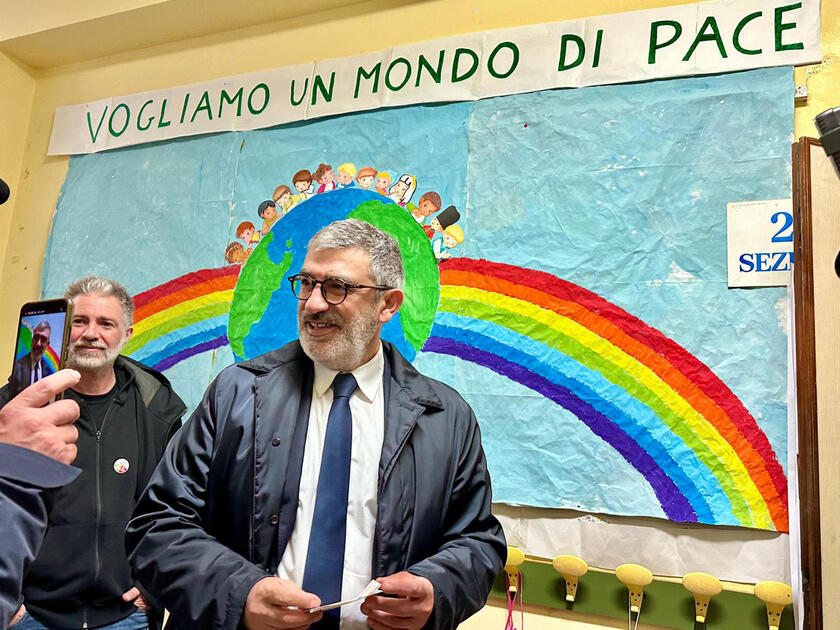 RIPRODUZIONE RISERVATA