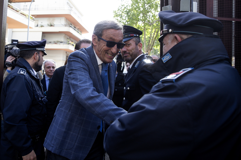 Casa di Montecarlo, sentenza attesa in mattinata