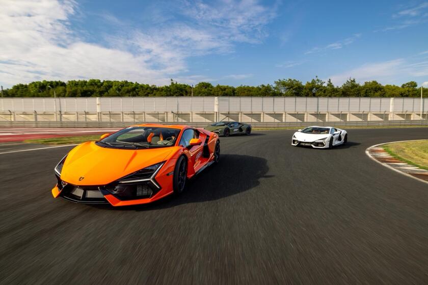 Lamborghini Esperienza Corsa è partita dalla Cina