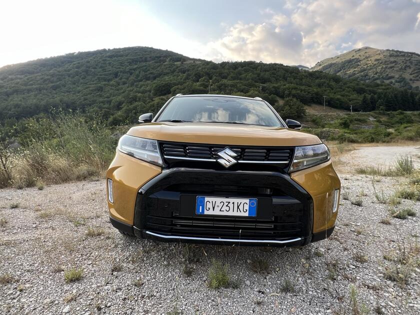 Nuova Suzuki Vitara Hybrid