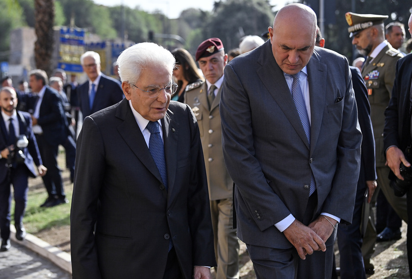 8 Settembre: Mattarella depone corona a Porta San Paolo