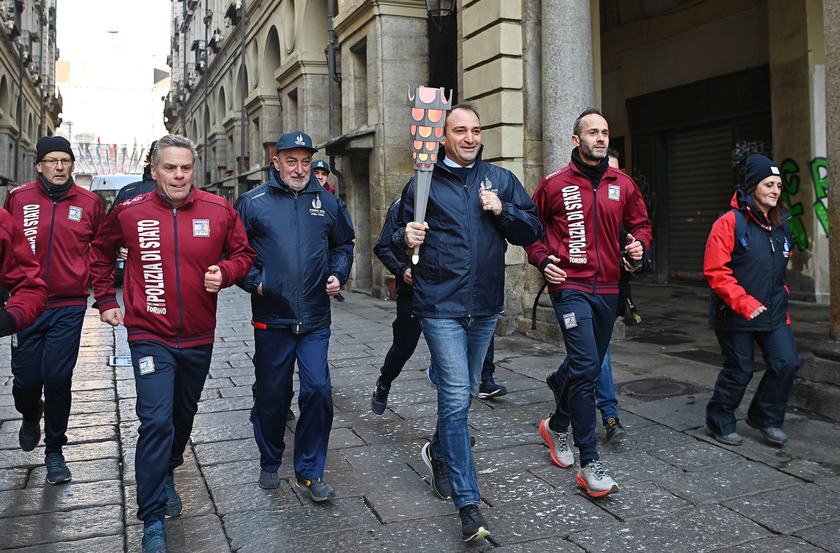 Fiaccola Universiadi a Torino, sindaco e assessori tedofori