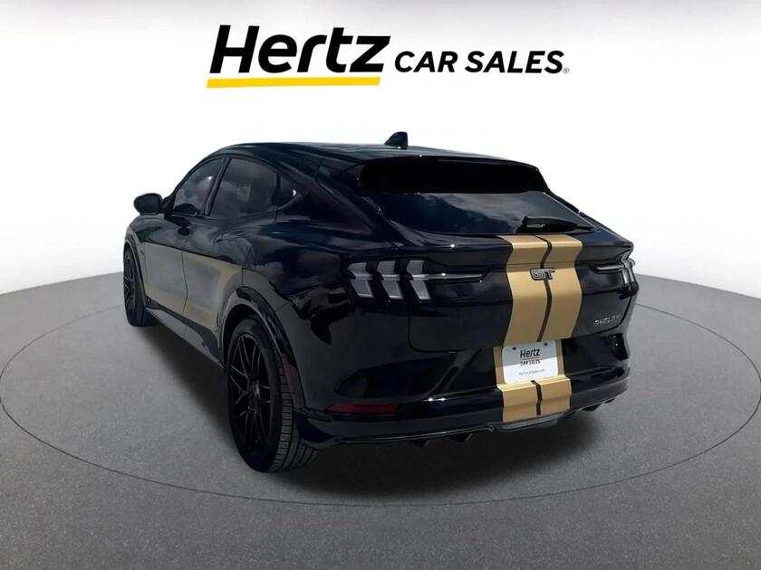 Ford Mustang Mach-e GT Shelby in vendita alla Hertz