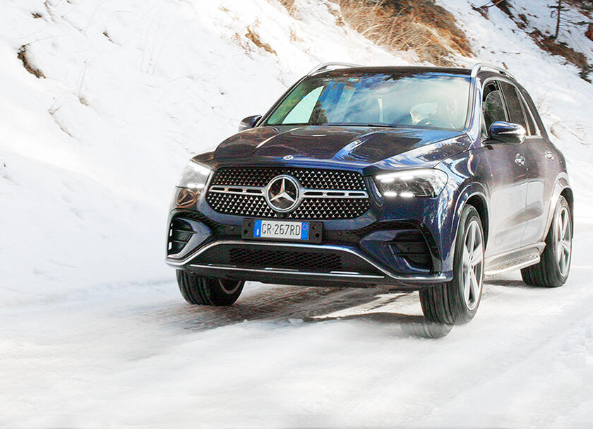 Mercedes Winter Experience con suv GLE ed EQE