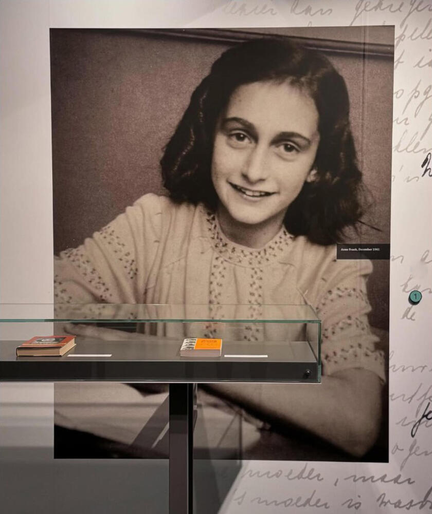 Il rifugio di Anna Frank ricreato a New York