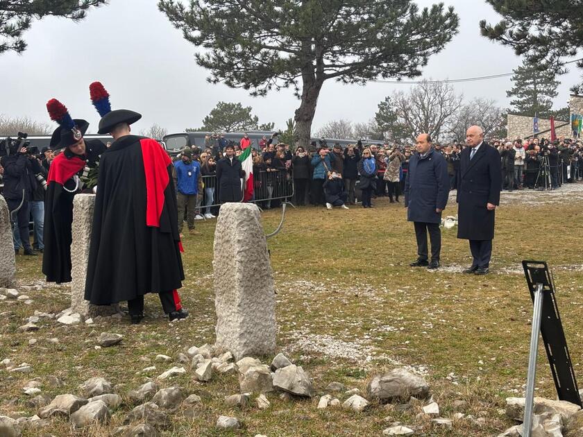 Cerimonia alla foiba di Basovizza commemora vittime