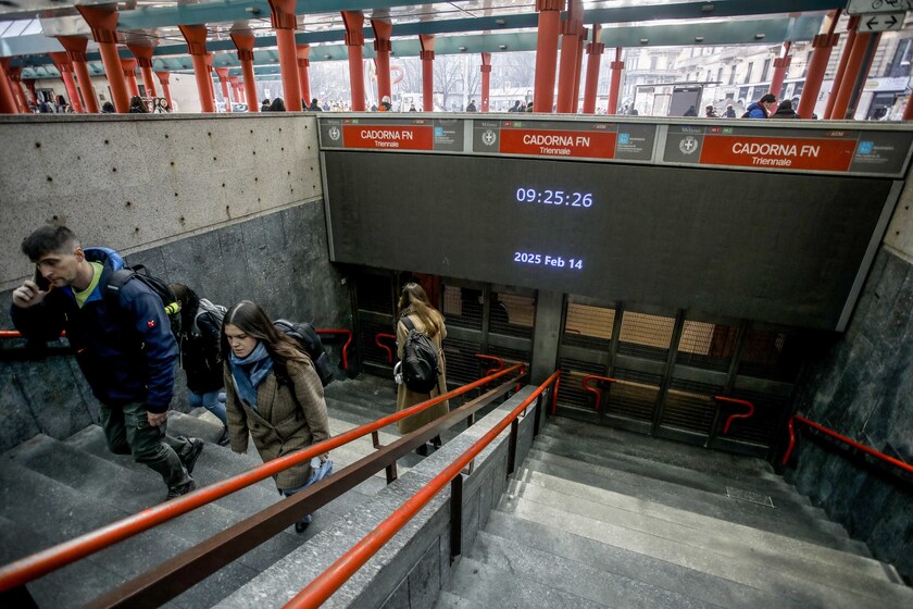 Sciopero dei lavoratori dell'Atm e metropolitane chiuse