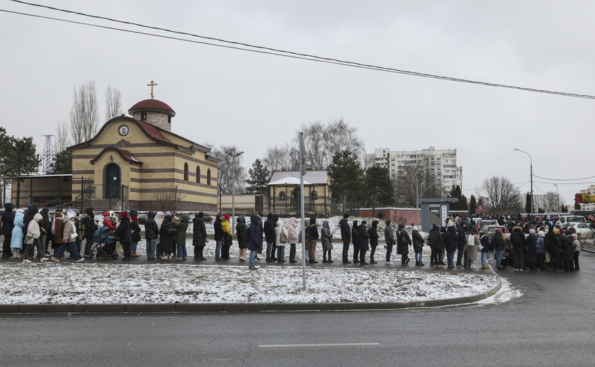 Russians mark one year since opposition leader Alexei Navalny's death