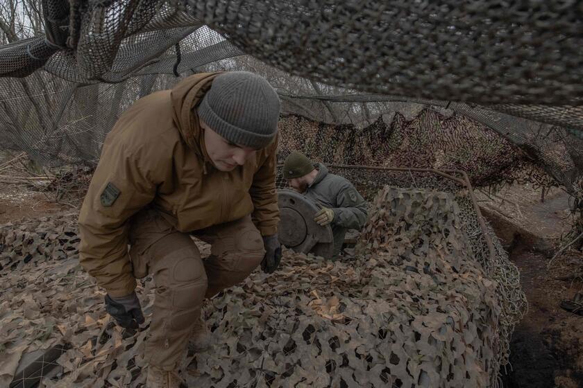 La vita del battaglione Azov vicino in prima linea a Donetsk REPORTAGE