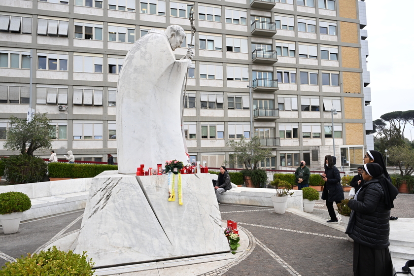 Pope Francis hospitalized at Gemelli hospital in Rome