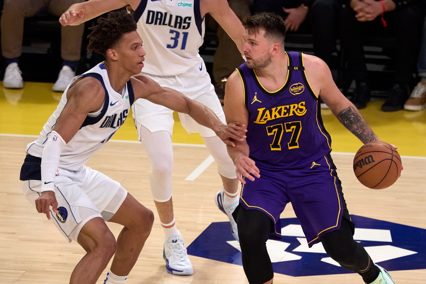 NBA - Dallas Mavericks at Los Angeles Lakers