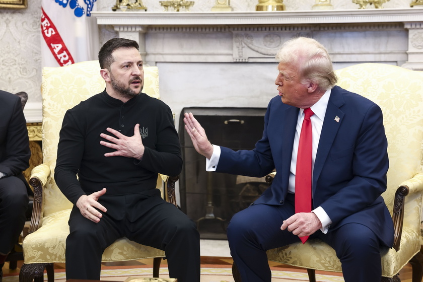 US President Donald Trump welcomes Ukrainian President Volodymyr Zelensky to the White House