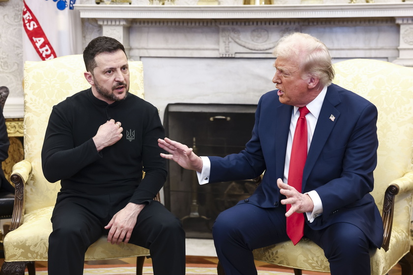 US President Donald Trump welcomes Ukrainian President Volodymyr Zelensky to the White House